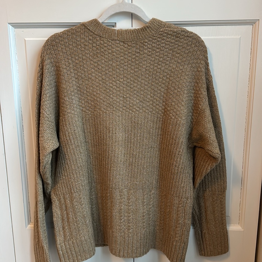 Cabi Neighbor Cardigan - Picture 2 of 3